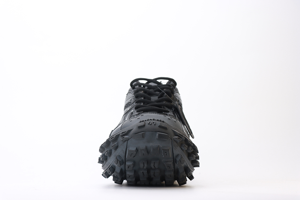 DEFENDER BLACK