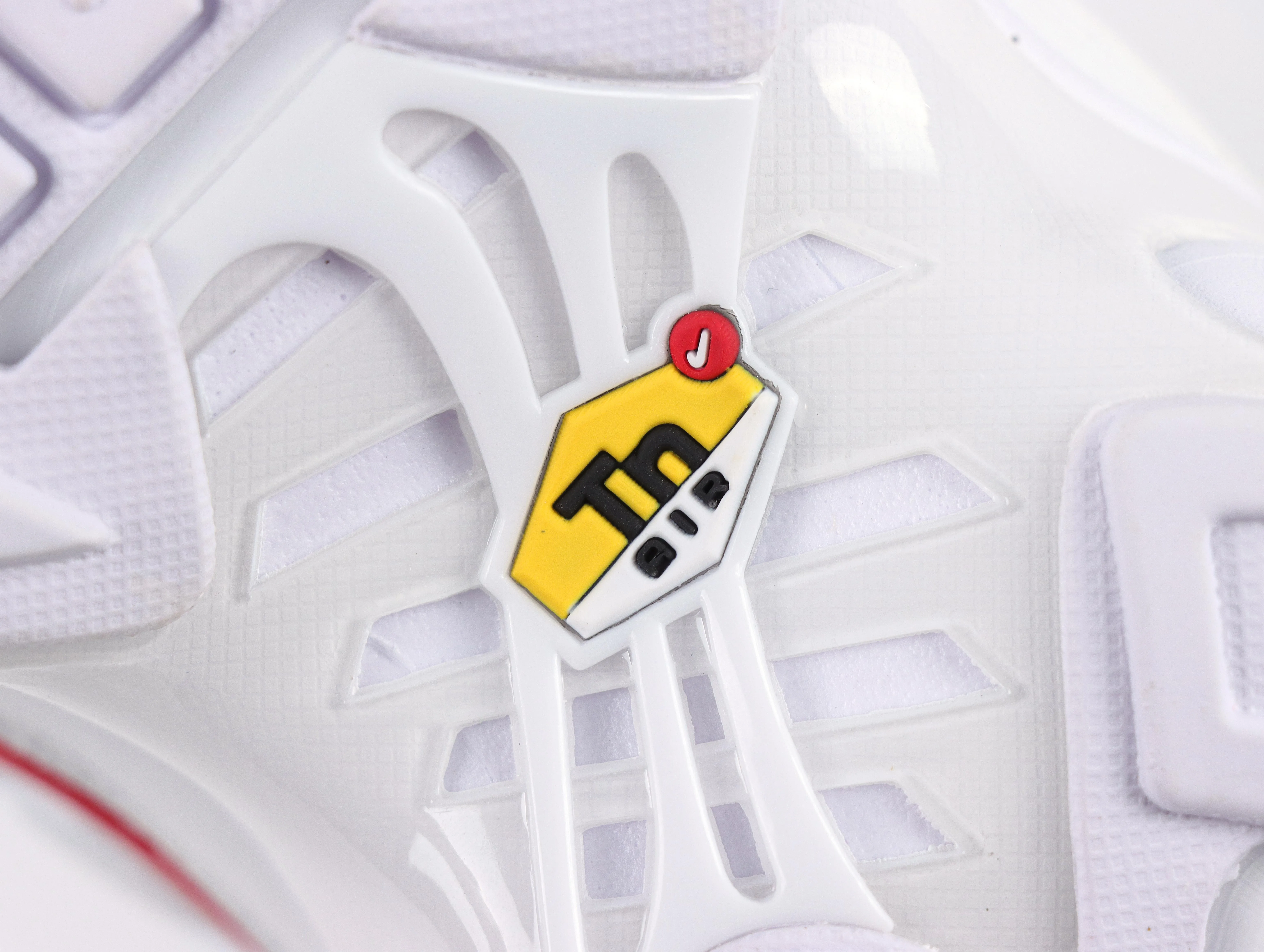 Logo Detail