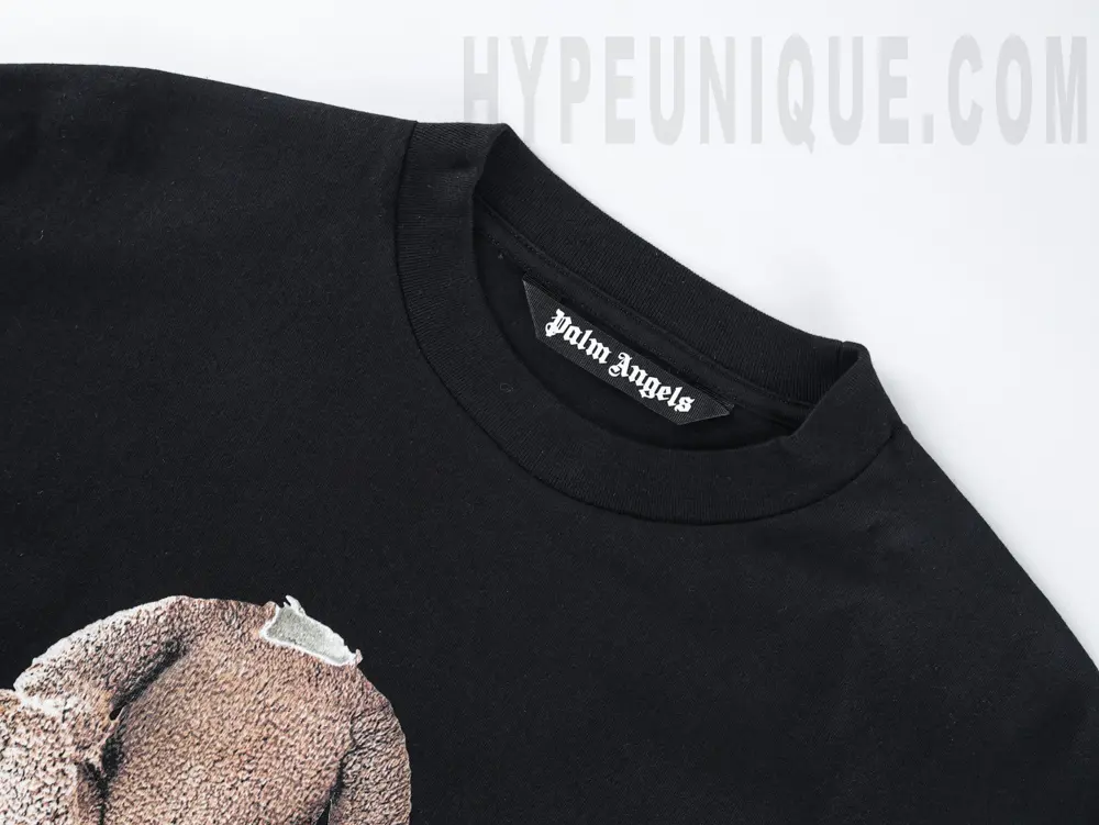 the palm neckline