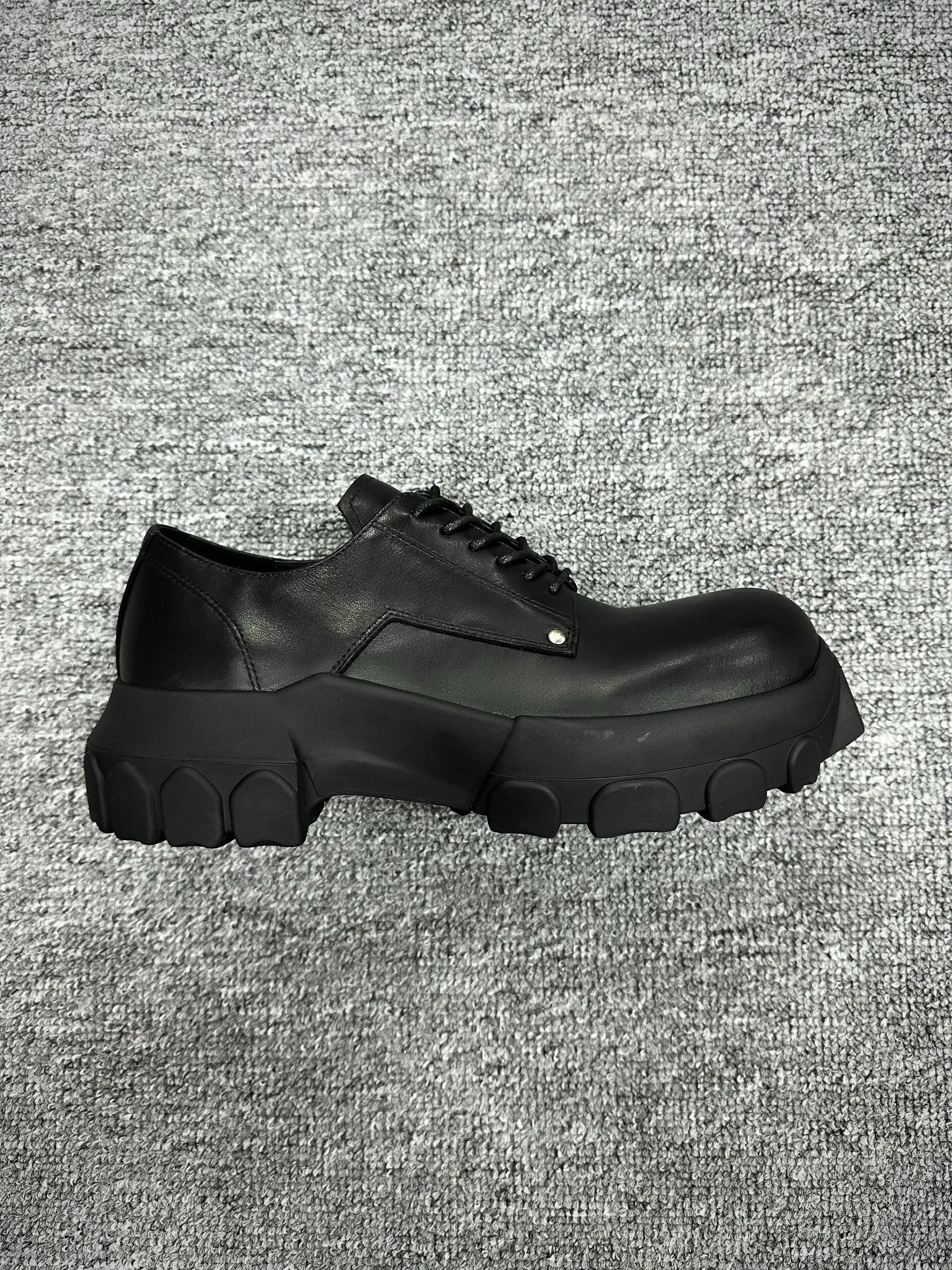 R 0wens Bozo Tractor Leather Derby Shoes Black Angeled View Right Side View