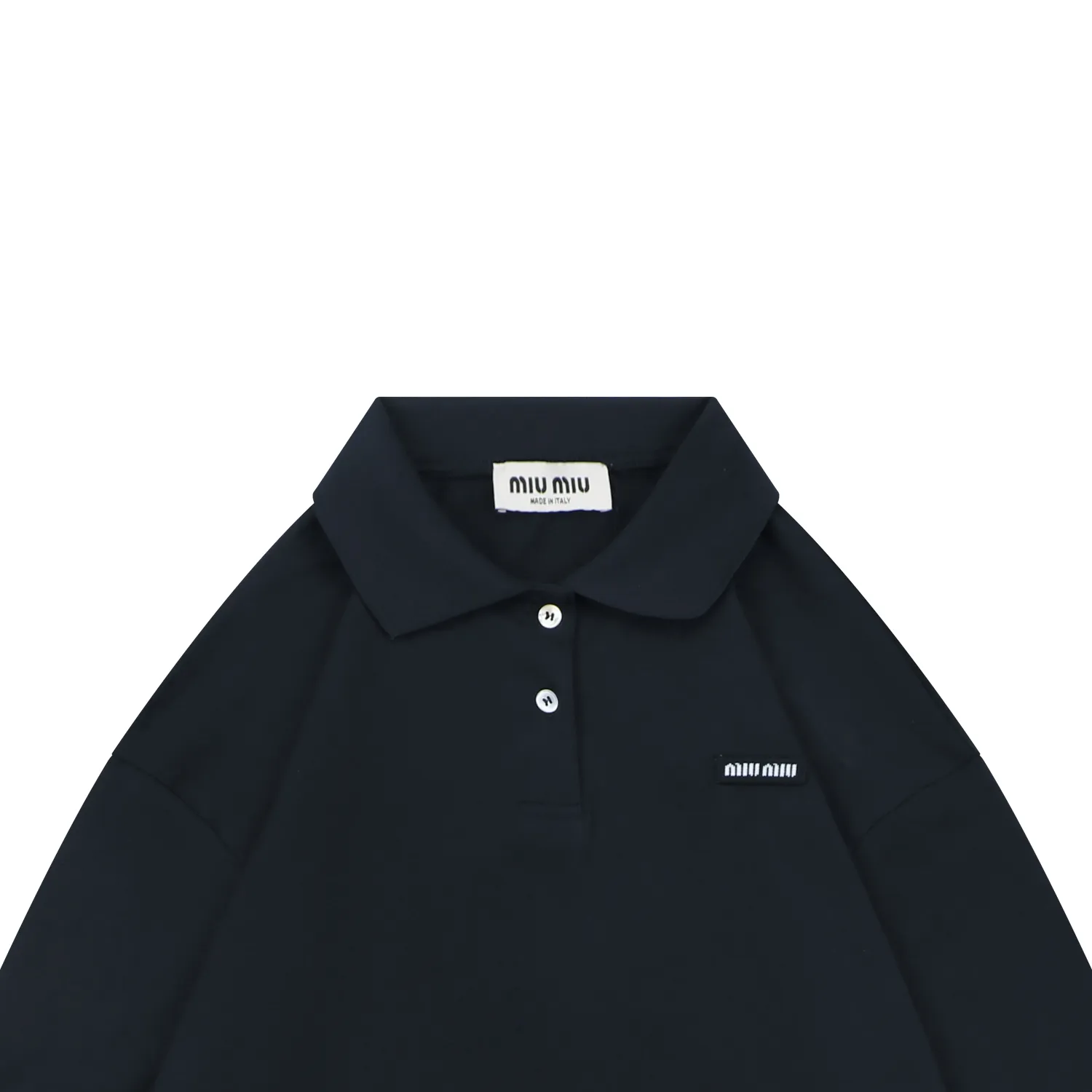 Collar Detail
