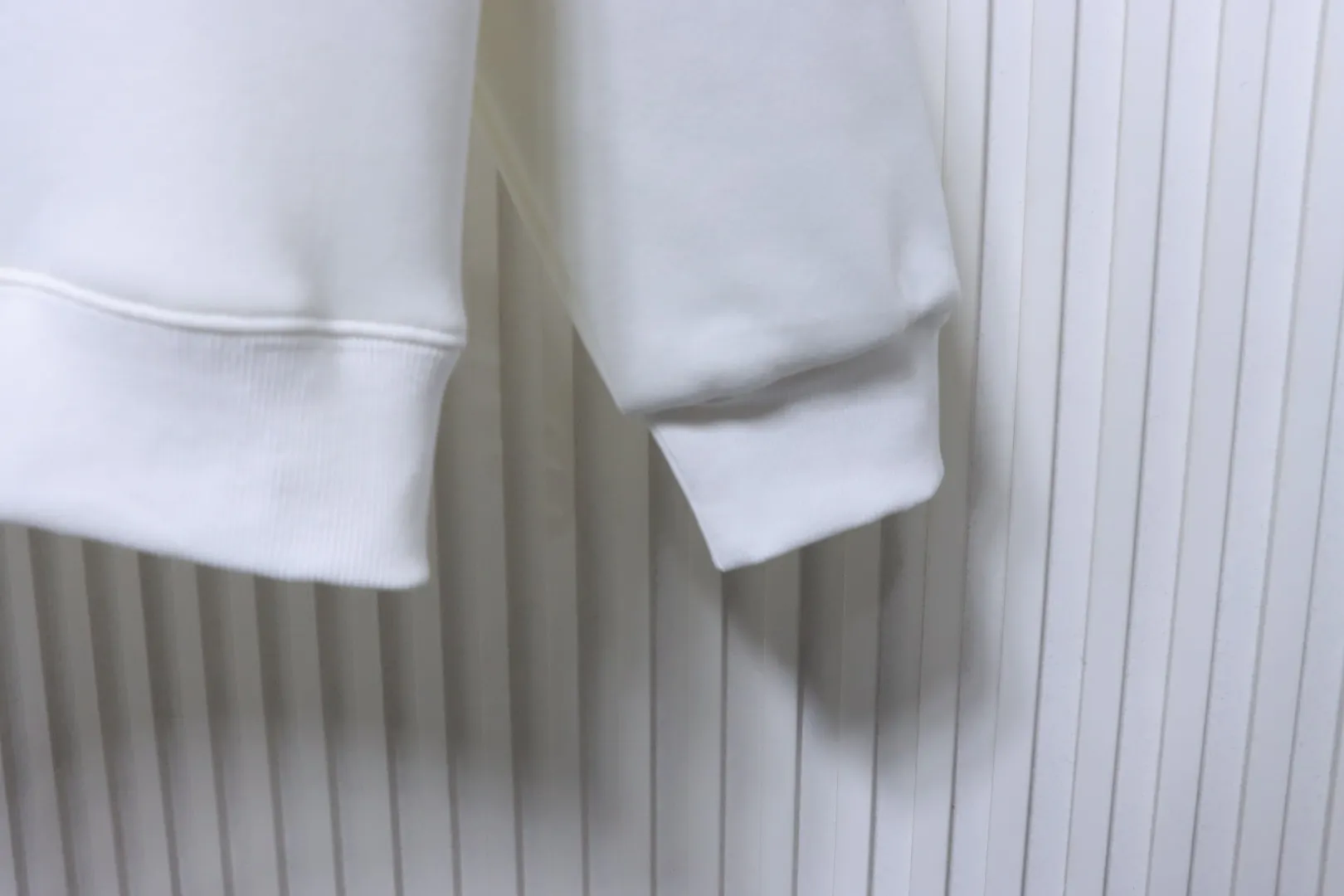Long Sleeve Detail