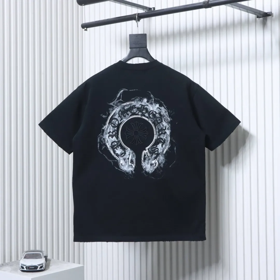 CH Crocebone Horseshoe Embroidered Distressed Washed T-Shirt