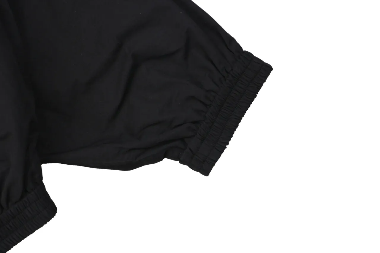 Sleeve