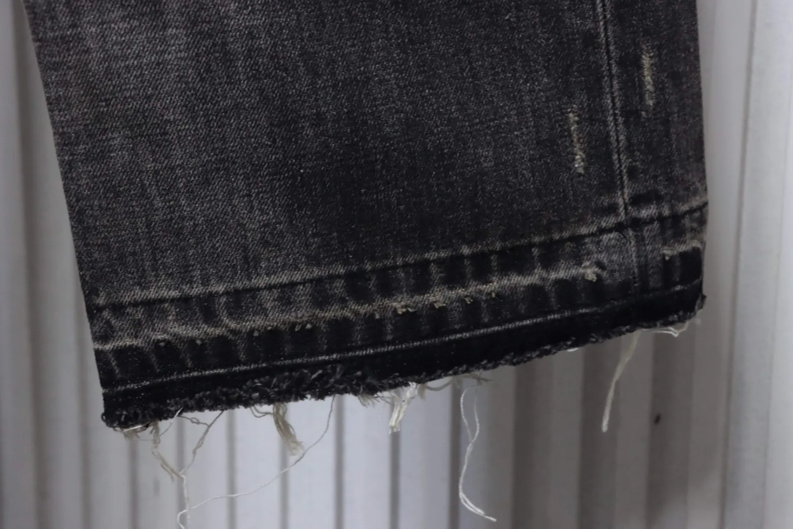 Bottom Hem Detail