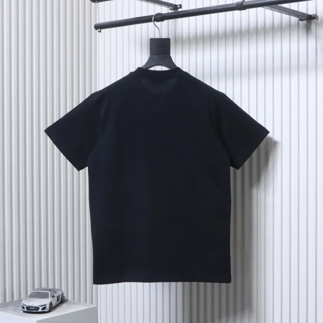 Back 3D Foamed Gray Mist Letter T-Shirt
