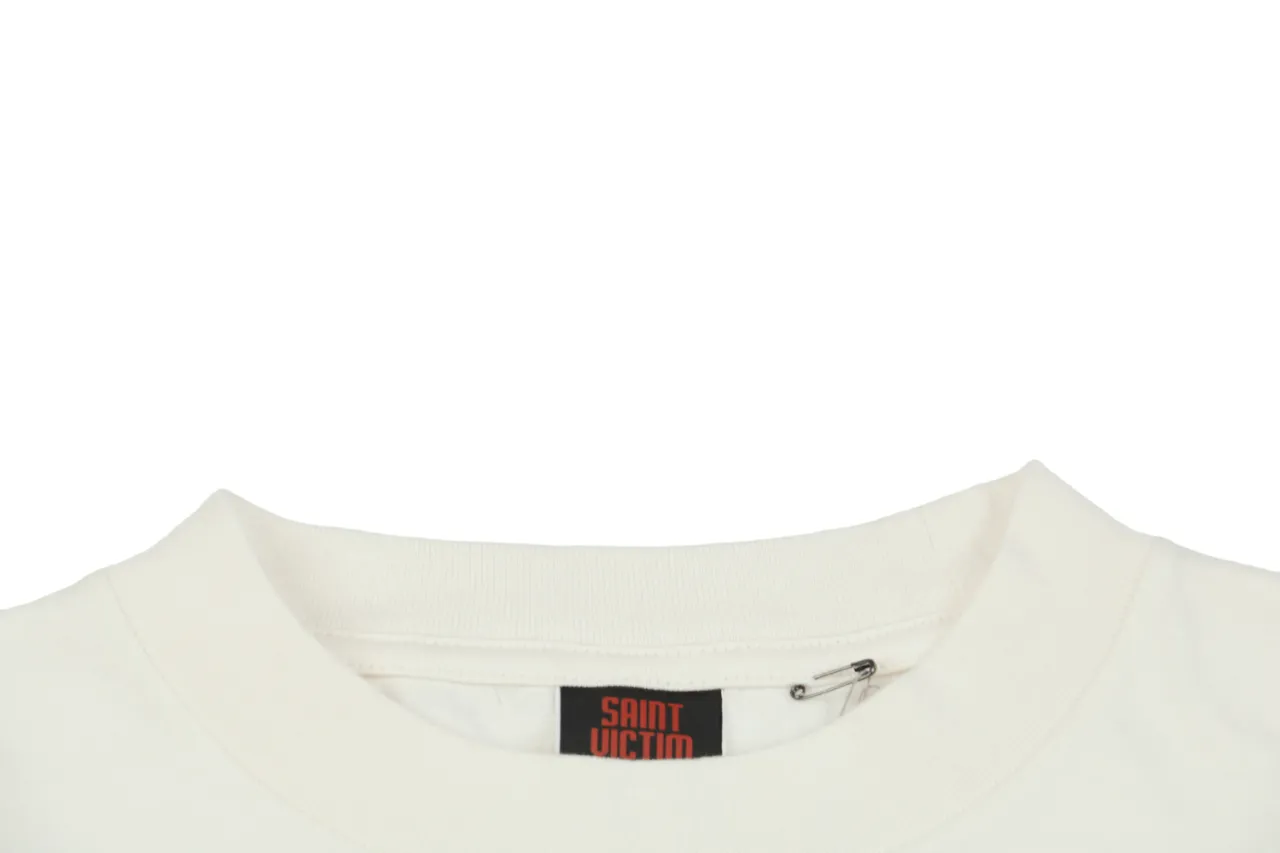 Neckline
