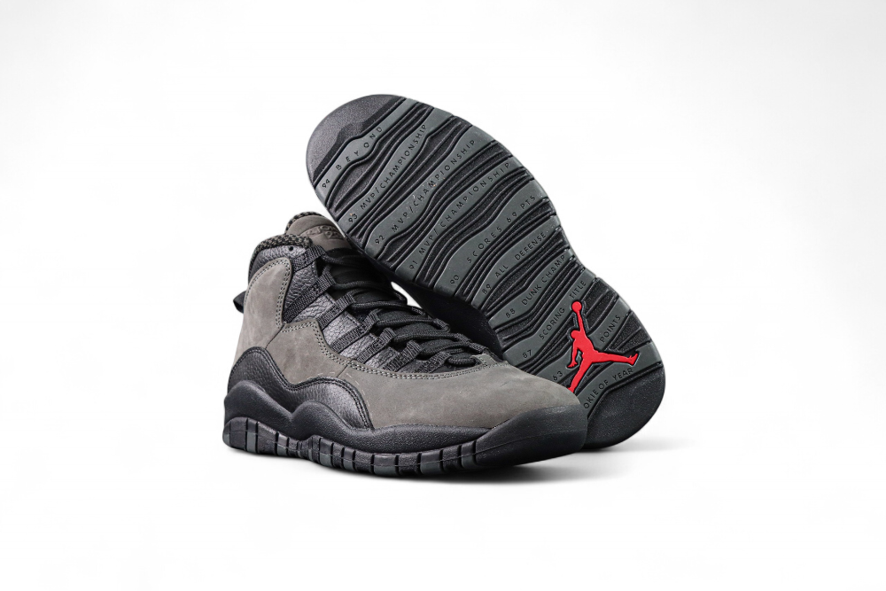 Top view of the entire shoe