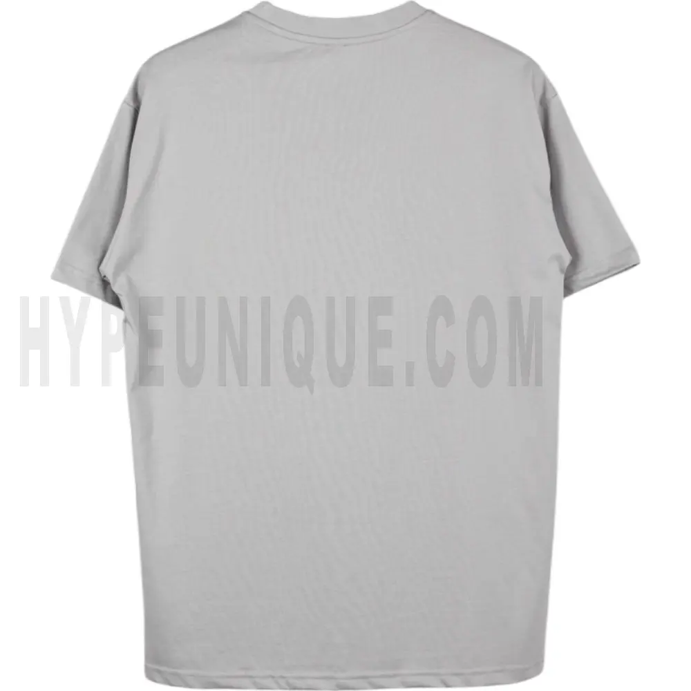 The back of the gray clothes