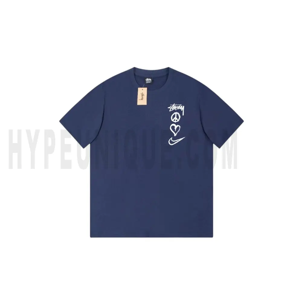 The front of the blue clothes