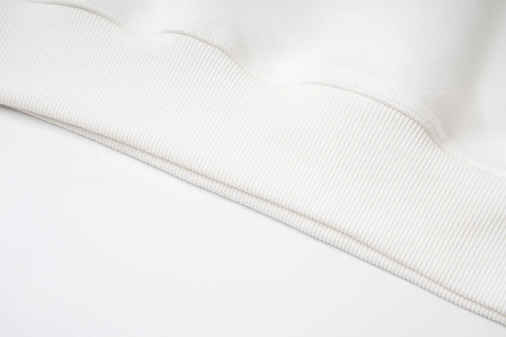 Bottom Hem Detail
