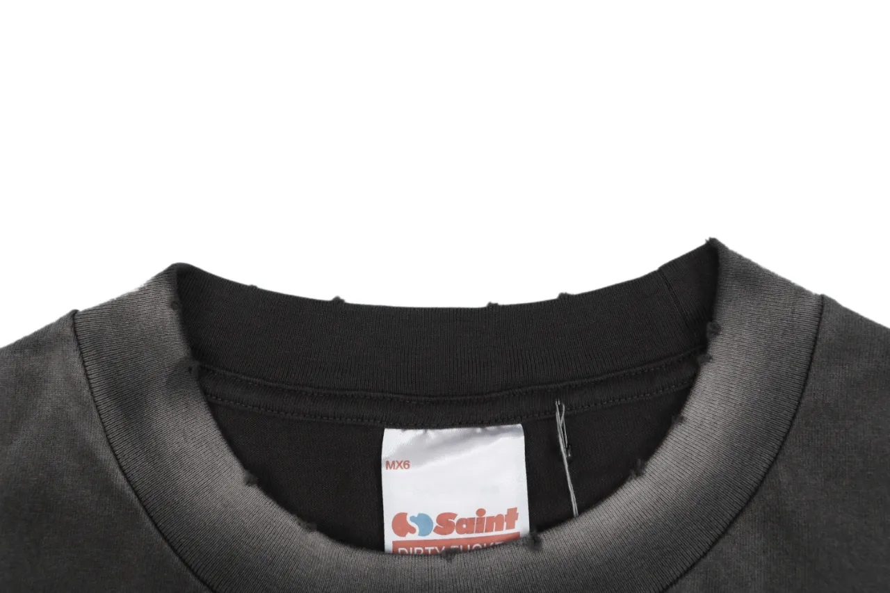 Neckline