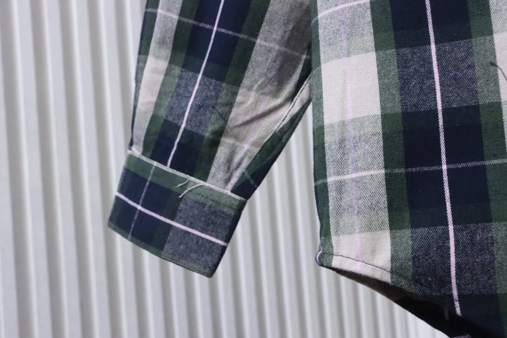 Long Sleeve Detail