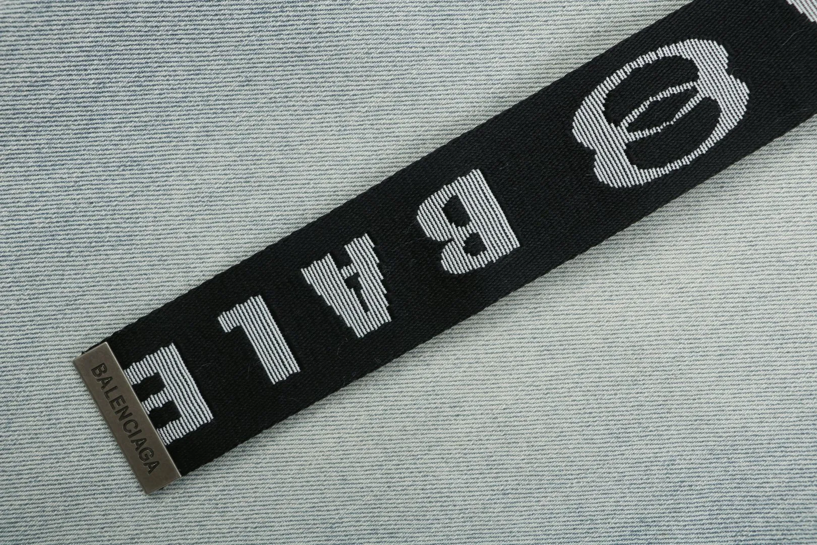 Belt Detail
