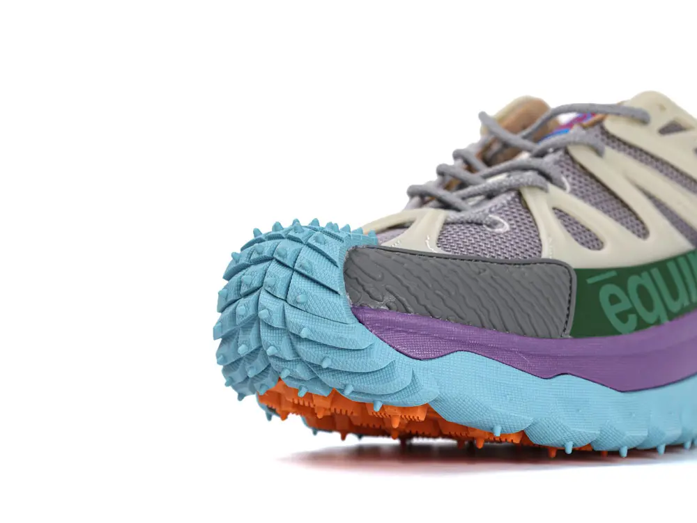 Colorful sneaker box design with label