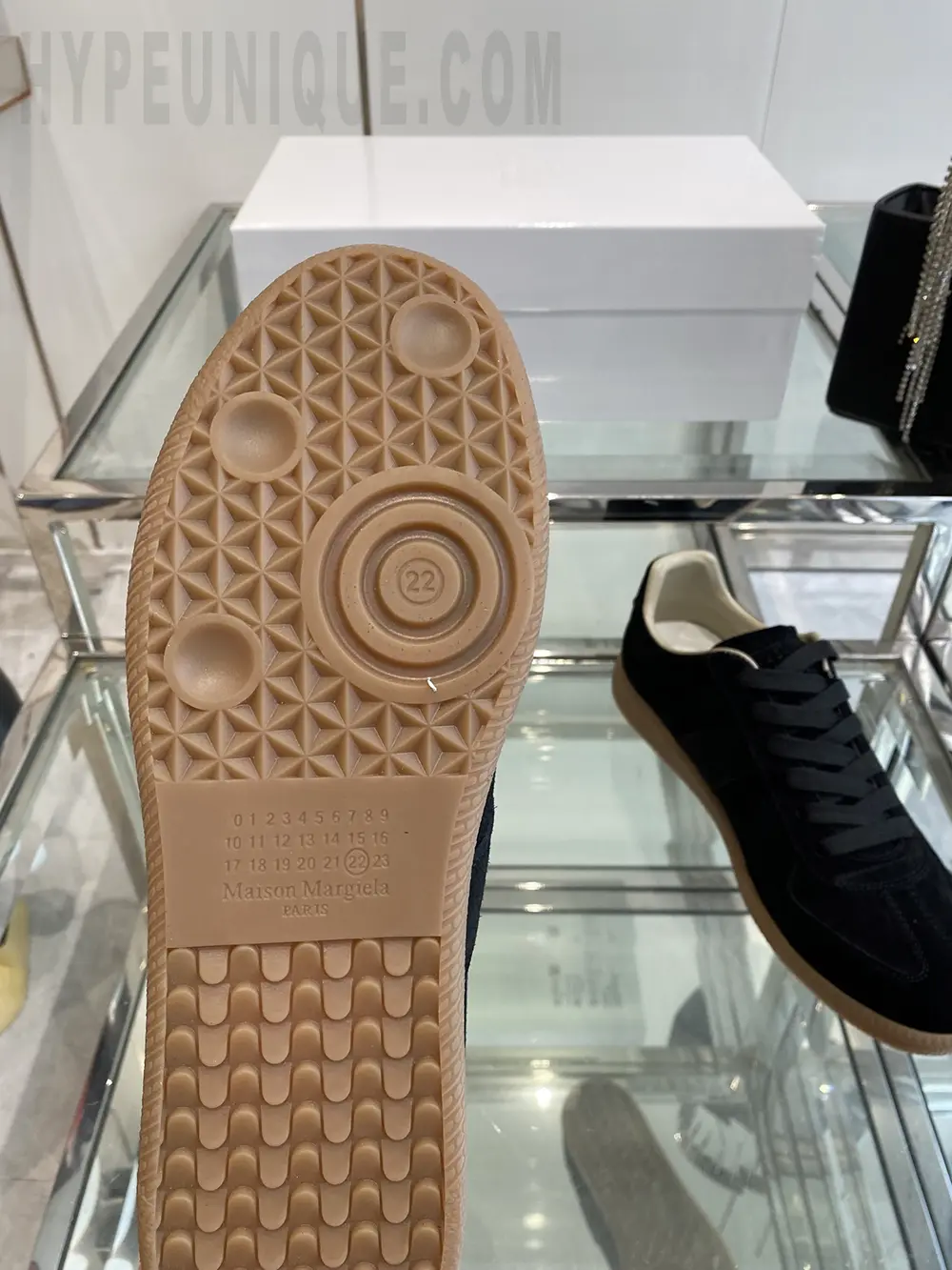 The brown insole