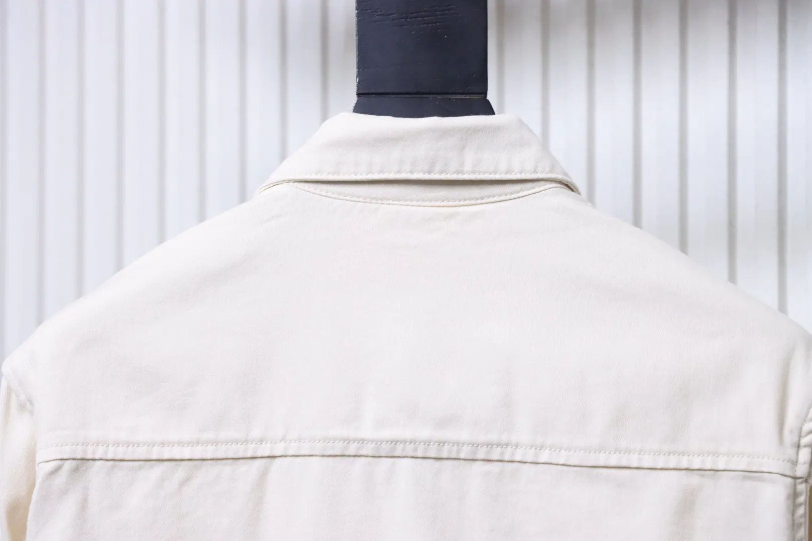 Back Neckline