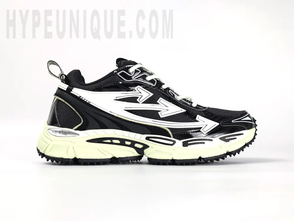 the right foot pairs