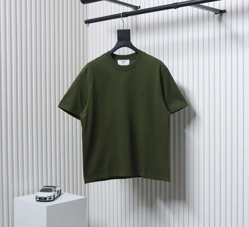 AMI 25SS Embroidered Heart T-Shirt