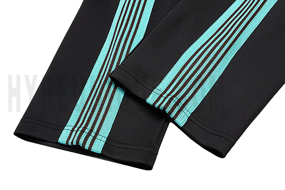 Hem Detail Shot.