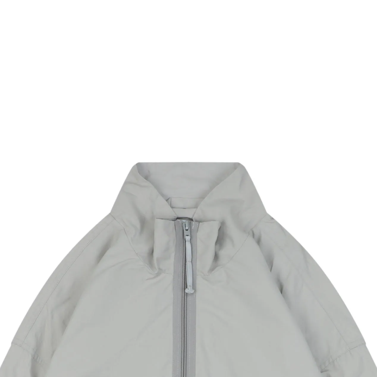 Neckline