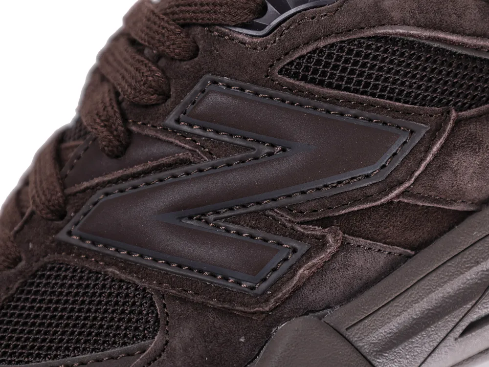 New Balance 9060 Chocolate Side Logo Detail