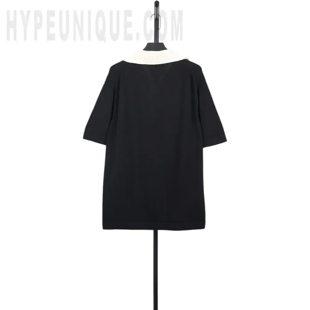 The back of the clothes