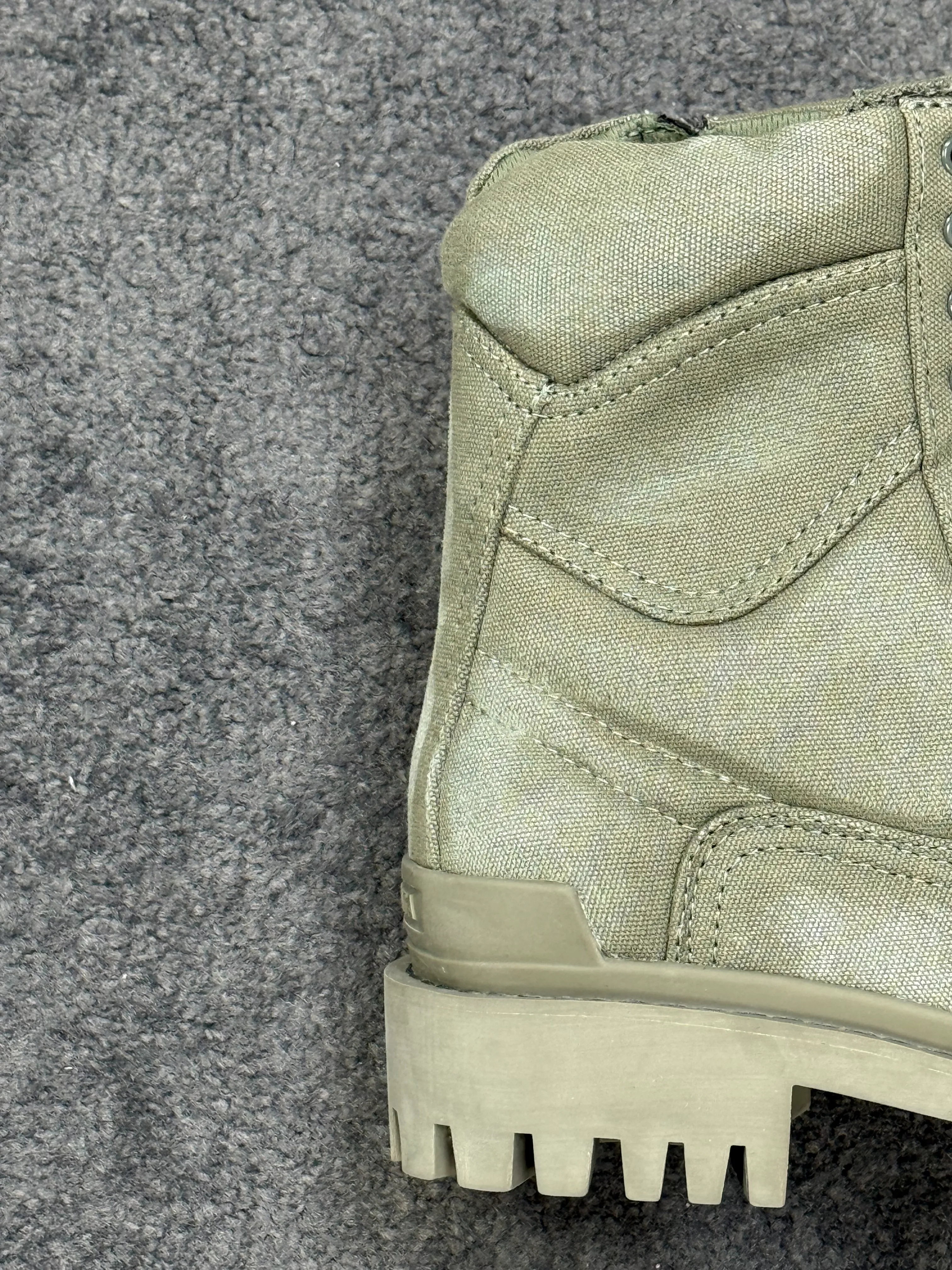 Back Toe Detail