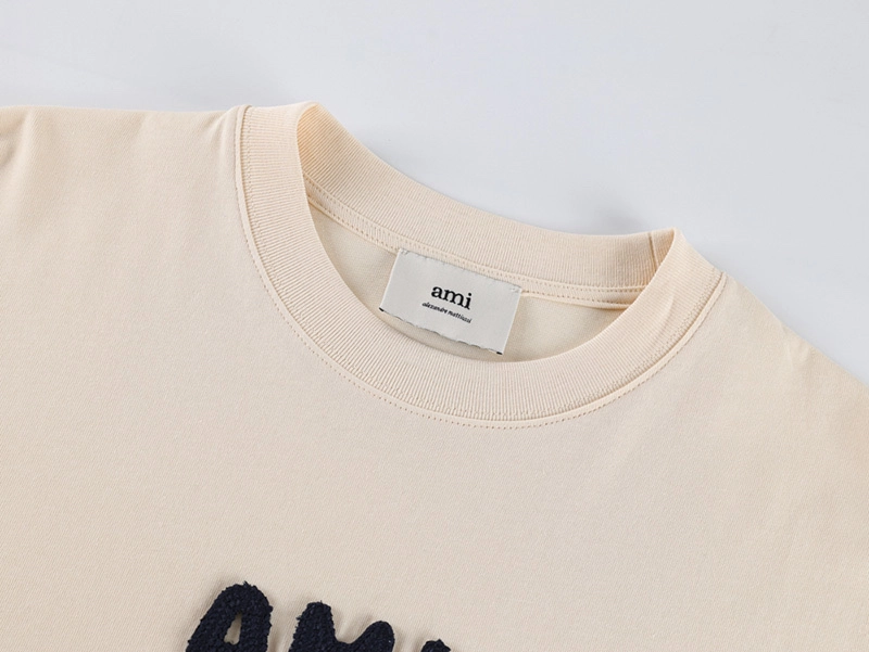 AMI Embroidered Logo T-Shirt