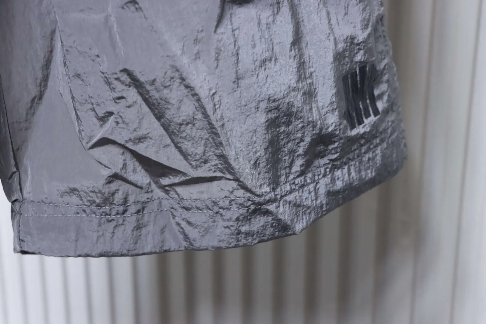 Bottom Hem Detail