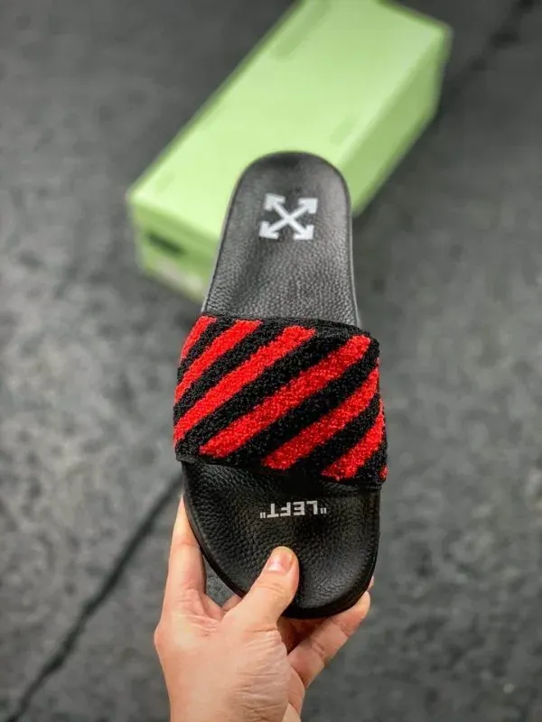 OFF-WHITE FLYKNIT STRIPE SLIDES