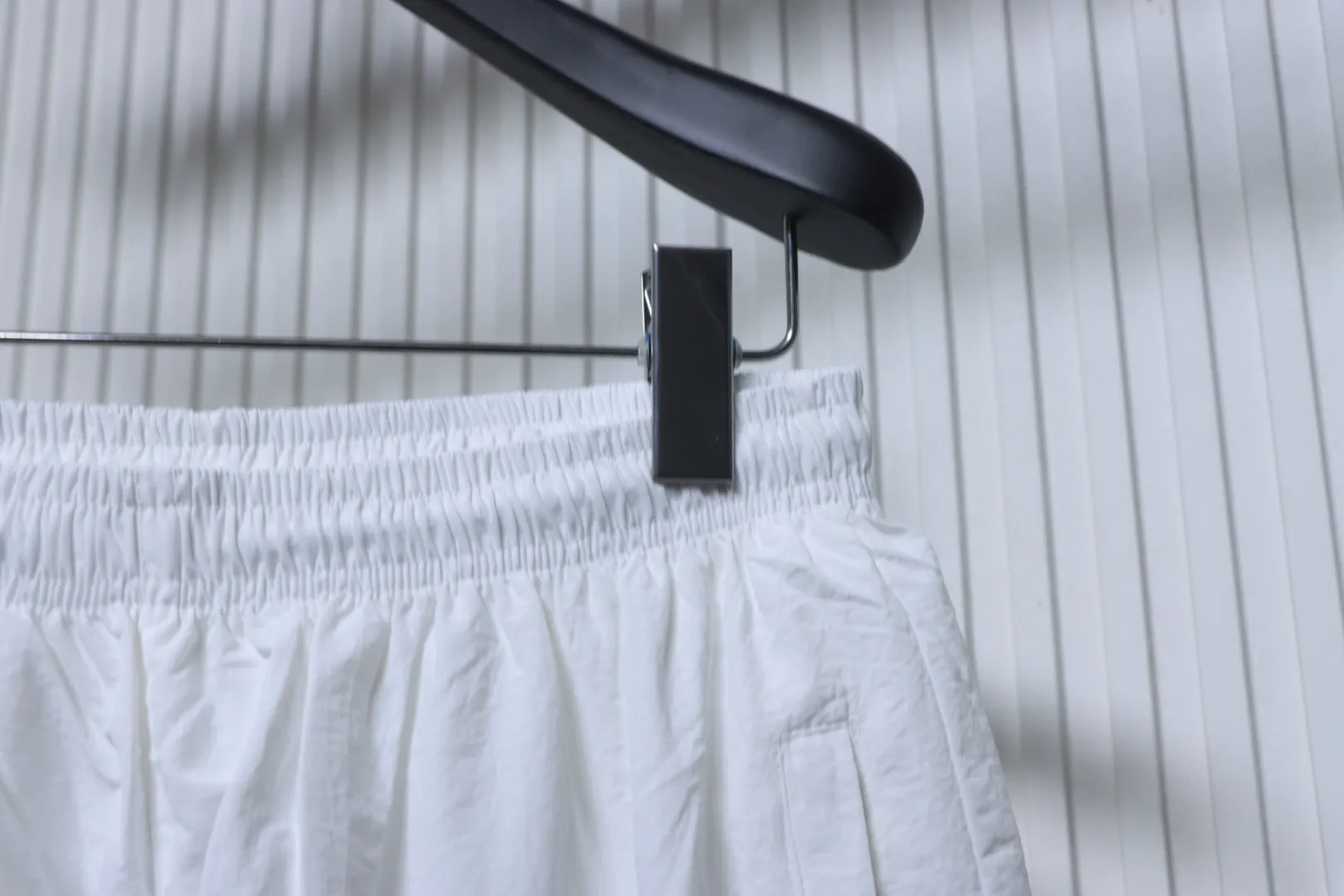 Half View Waistline