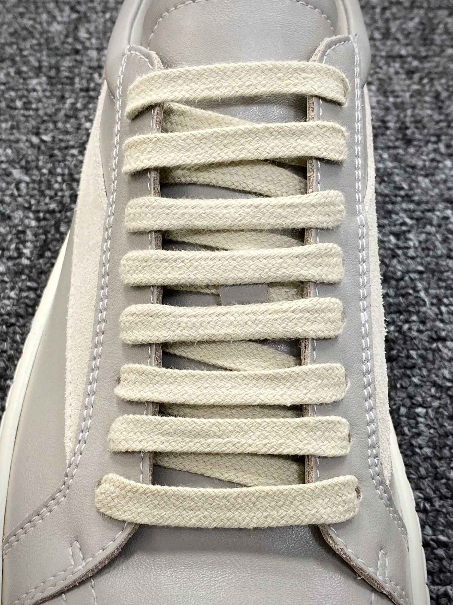 Shoe Lace Detail