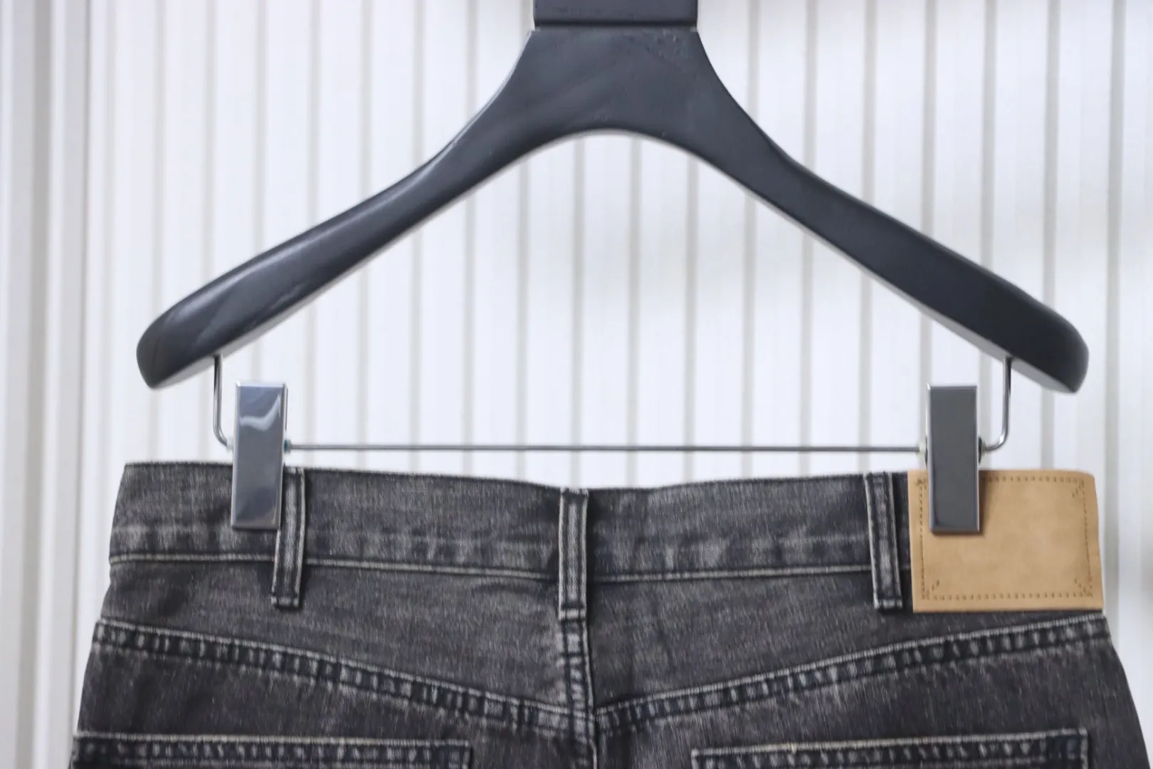 Back Waistline