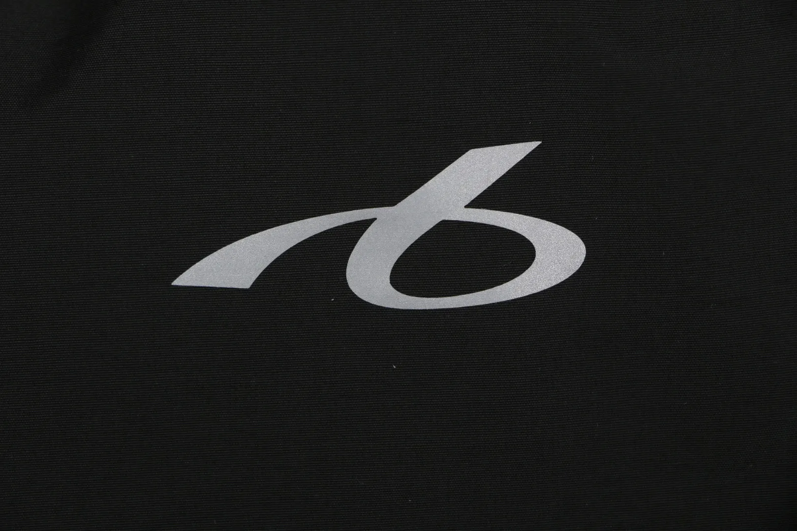 Logo Detail