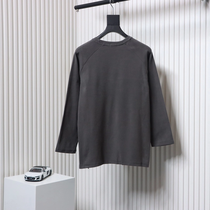Embroidered Small Label T-Shirt