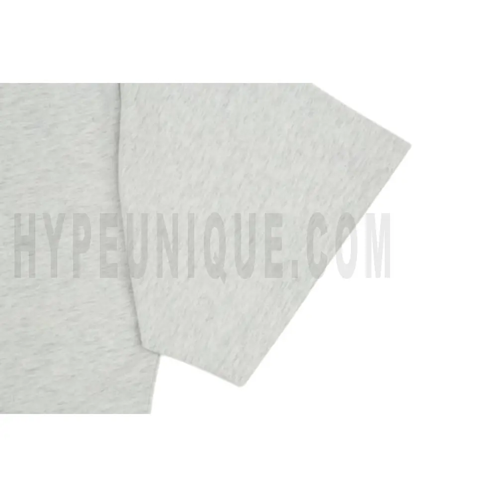 The sleeves of the gray clothes