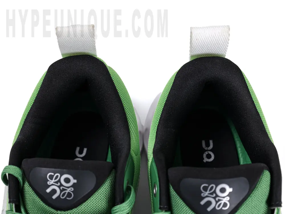 Black collar of the Lo x ON Cloudtilt 2 ‘Green White’.