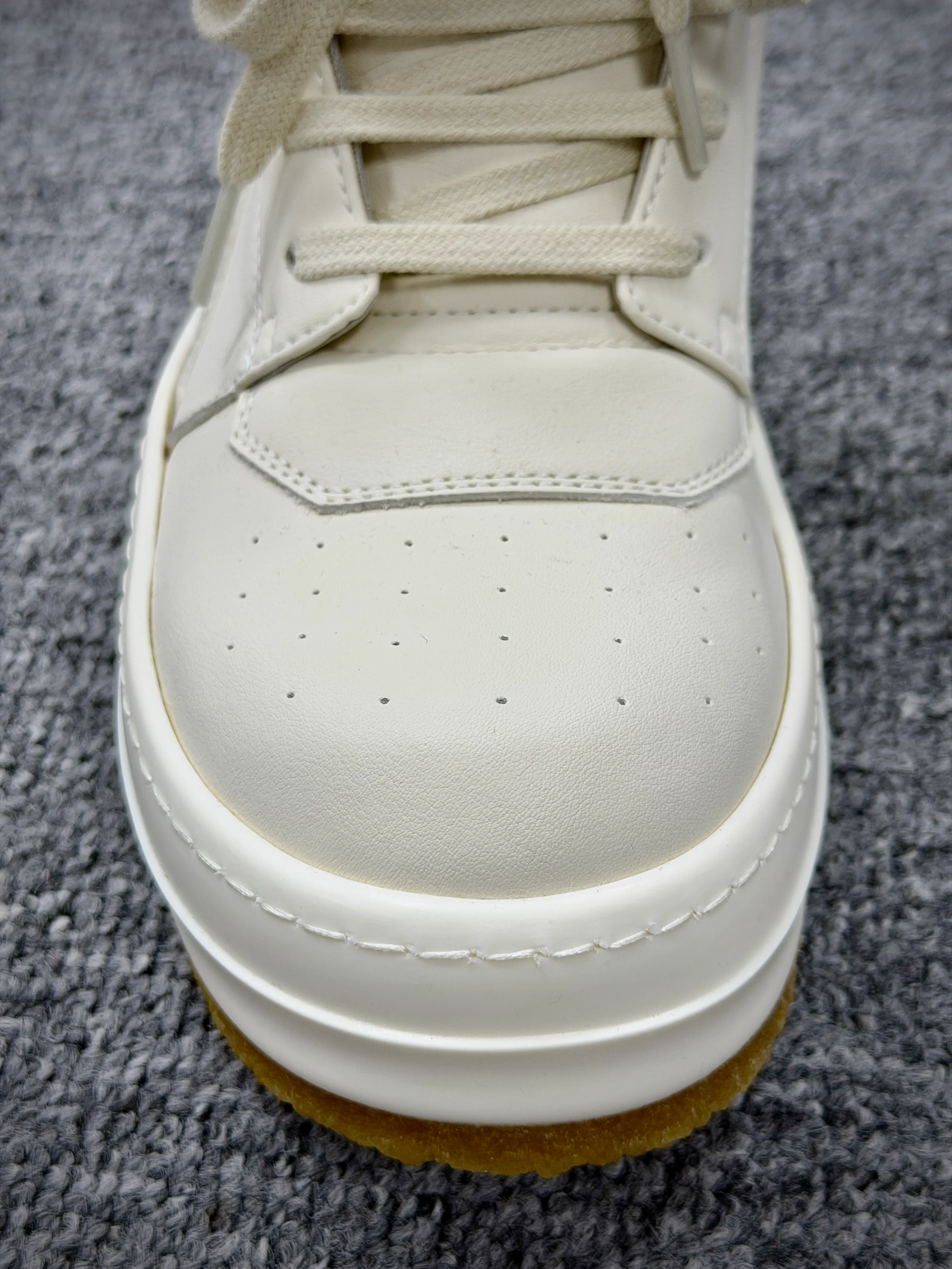 Mesh Toe Box