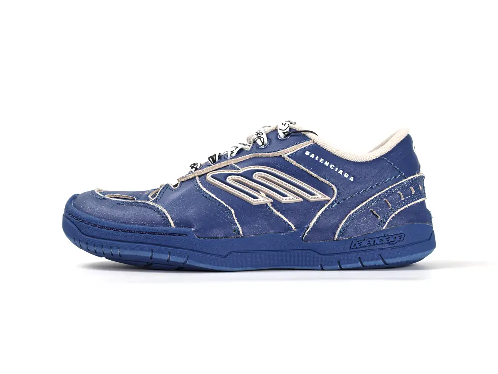 Men’s Hamptons Worn-out Sneaker in Navy