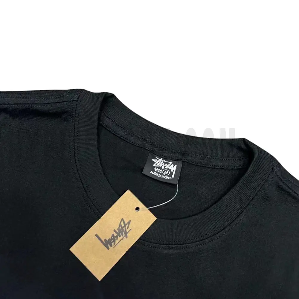 Sophisticated Yet Simple Label.