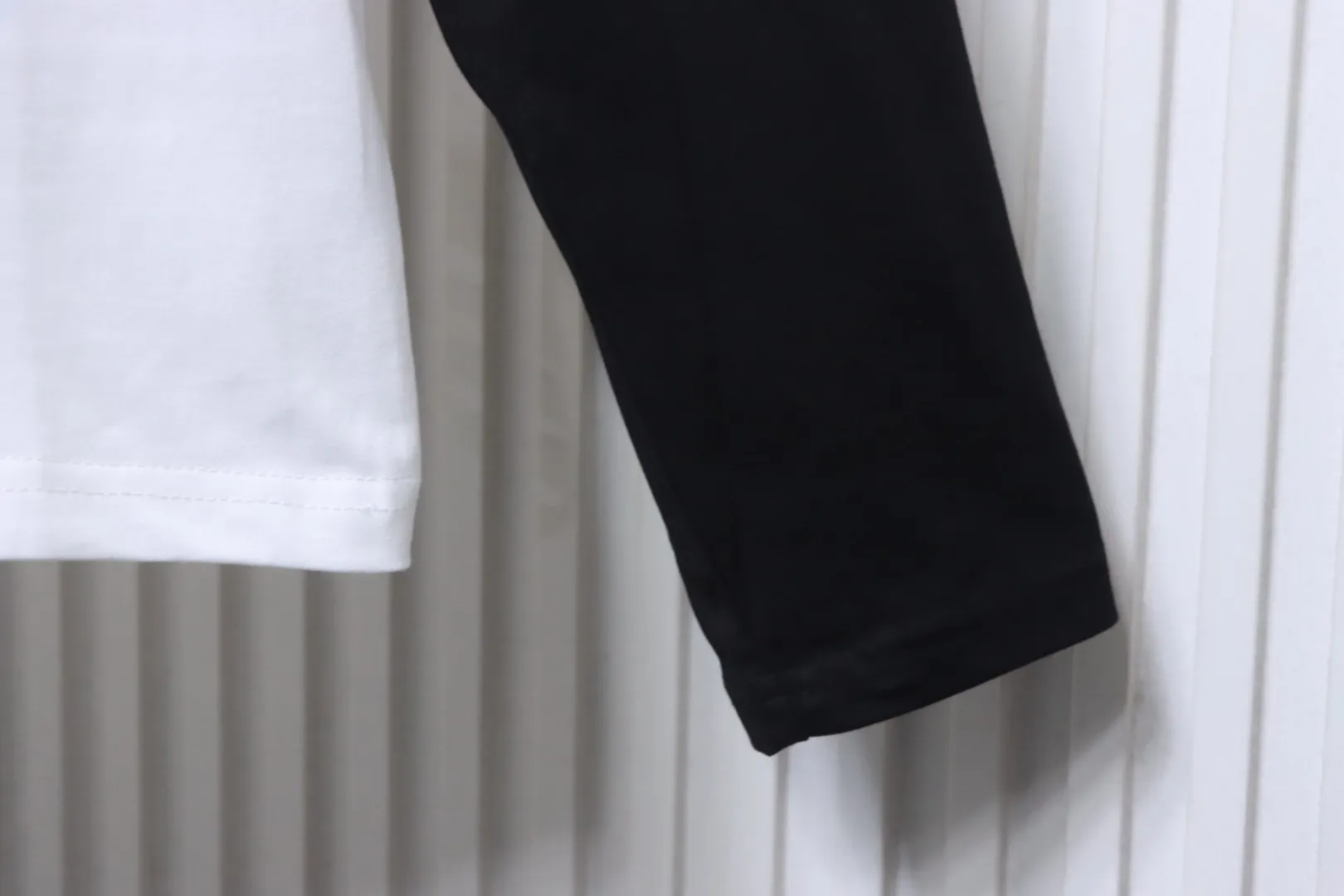 Long Sleeve Detail