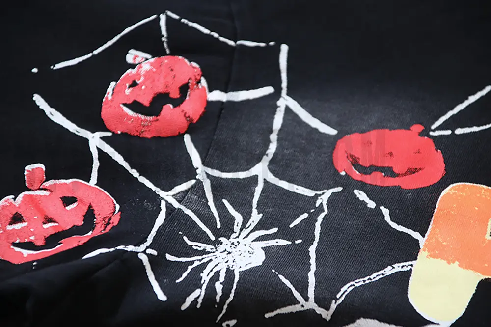 Elaborate yet sharp graphic designs.
