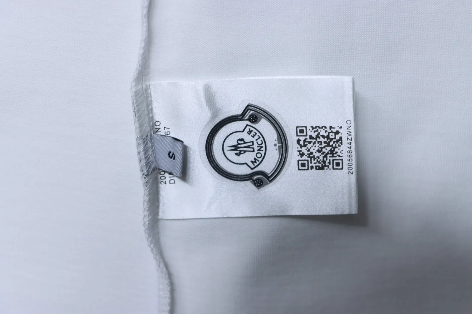 Label with QR Code