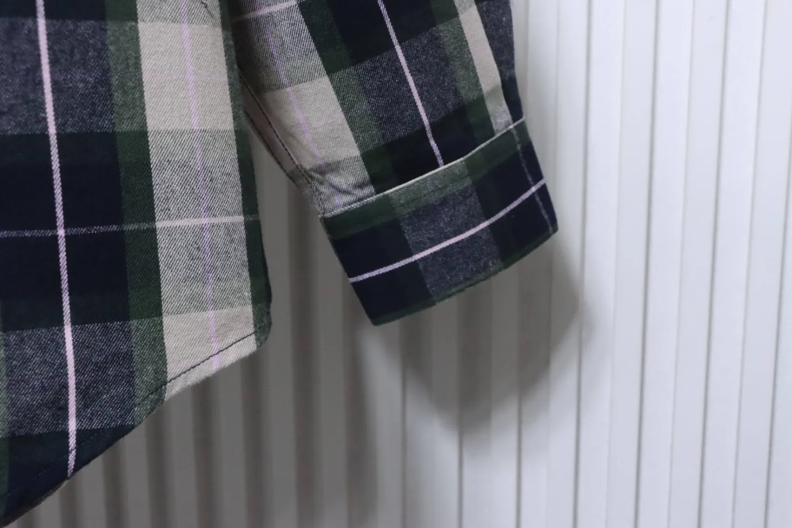 Long Sleeve Detail