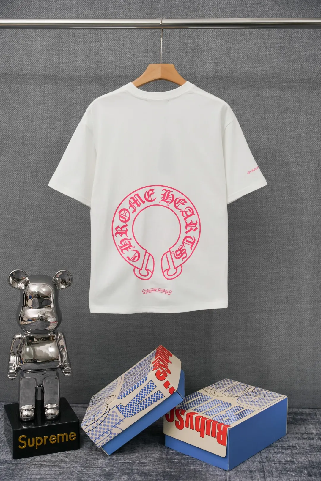 Back CH Pink Horseshoe Pocket Logo T-Shirt