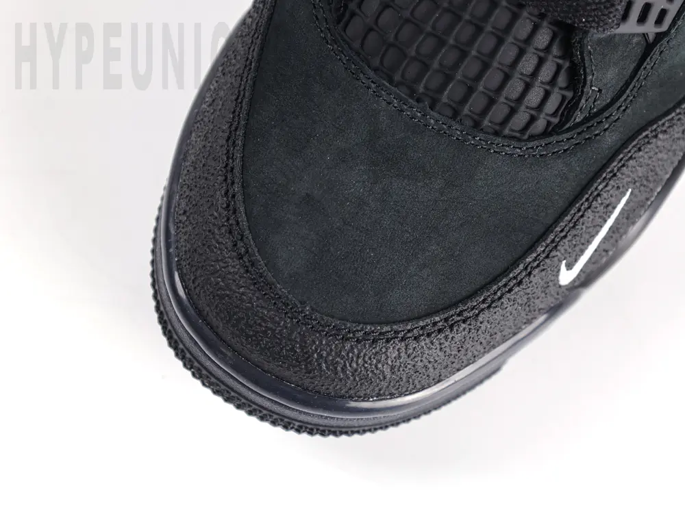 Black toe cap