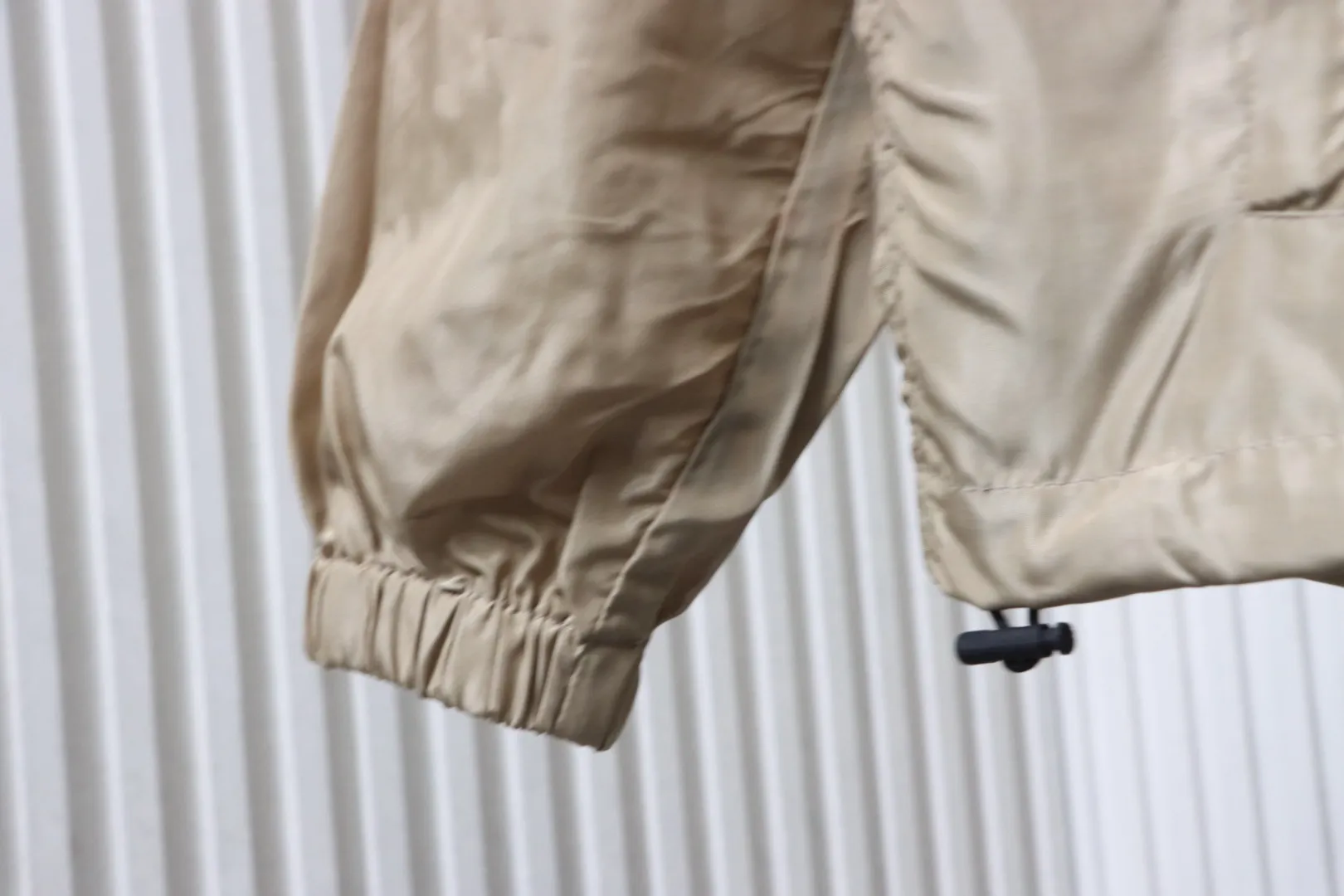 Long Sleeve Detail