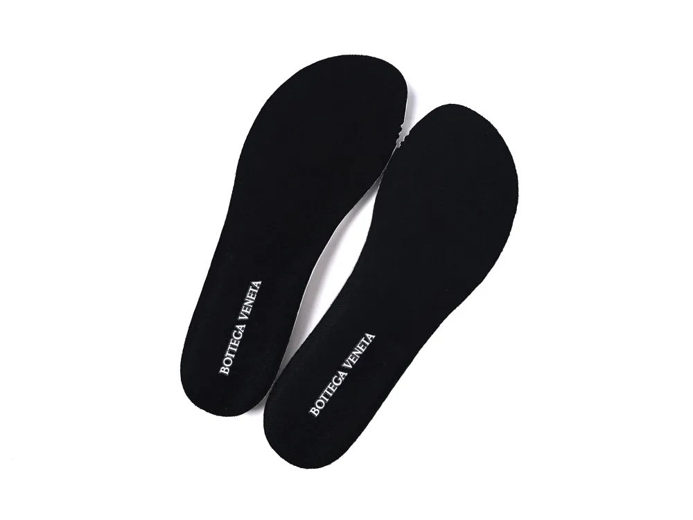 Bottega Veneta Orbit Sneaker Dark Green Insoles Detail