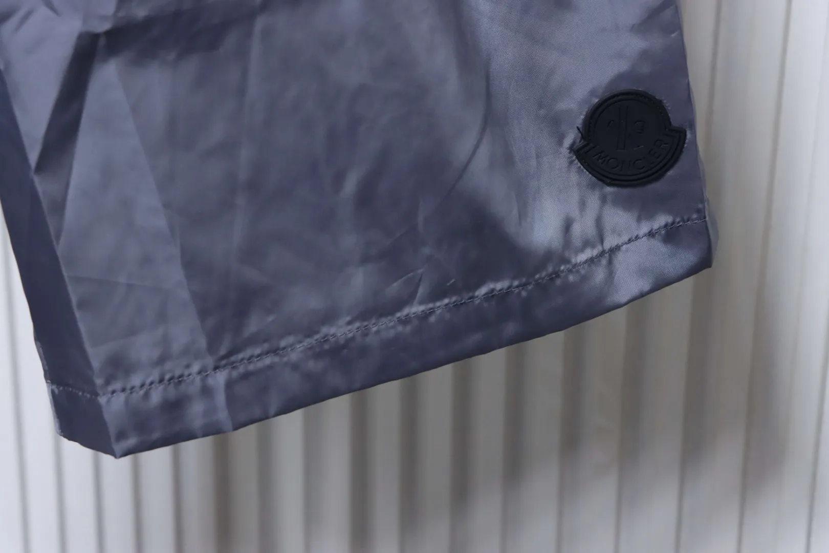 Bottom Hem Detail